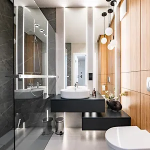 Port Popowice -darmowy Garaz I Rowery - Meldunki 24na7 - Tramwajem 15 Min Do Rynku Apartament